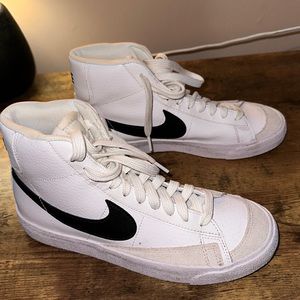 Nike blazers womens